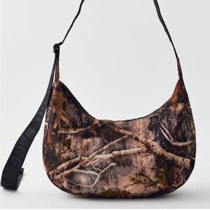 BAGGU Photo Forest Crescent Shoulder Bag (M) *RARE print*